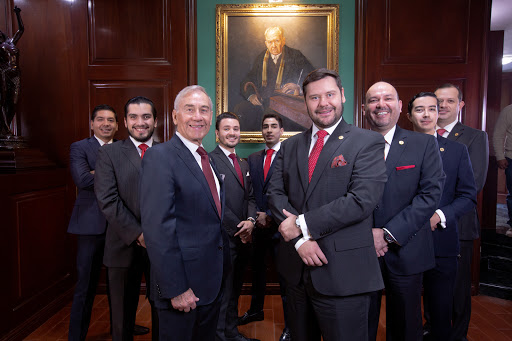 Peña Briseño, Peña Barba Abogados