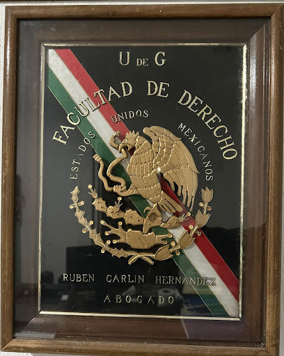 Abogado Carlín