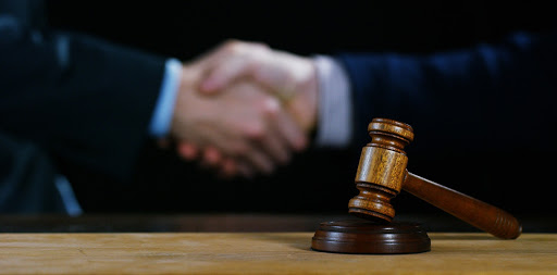 Corral Cantón Abogados, especialistas en materias civil, mercantil, familiar y laboral