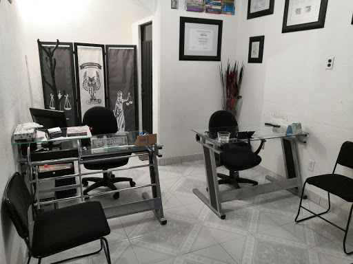 Jurídico Huerta & Asociados, Abogados Especializados Y Peritos