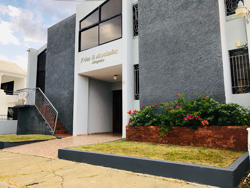 Frias & Asociados: Abogados Consultores