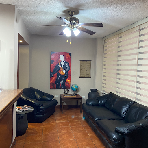 Carlos García Félix & Asociados