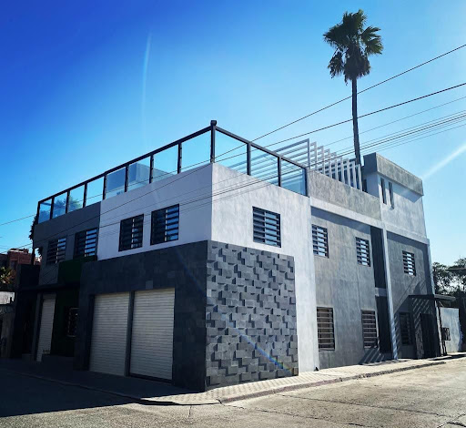 Lic. Jazmín Martinez (Abogada)
